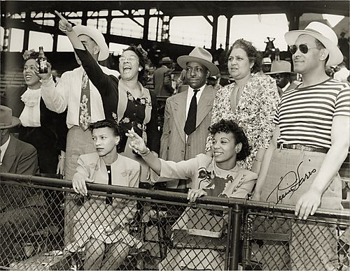 Spectators at Forbes Field