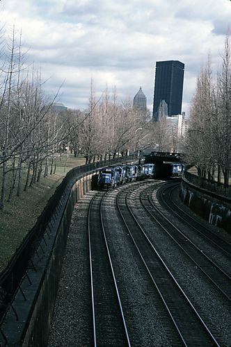 ConRail Locomotive Outbound from Pittsburgh