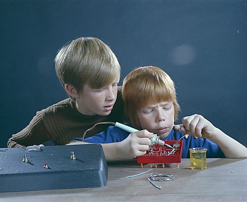 Boys With Electronics