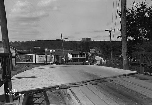 Bridge 562