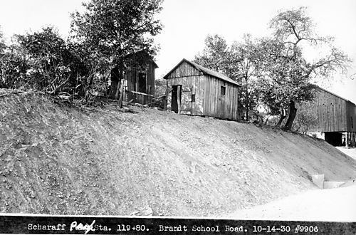 Scharf Barn on Brandt School Road