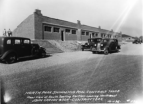 Bathhouse at North Park Swimming Pool