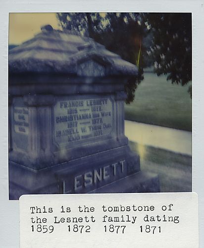 Lesnett family grave in Melrose Cemetery