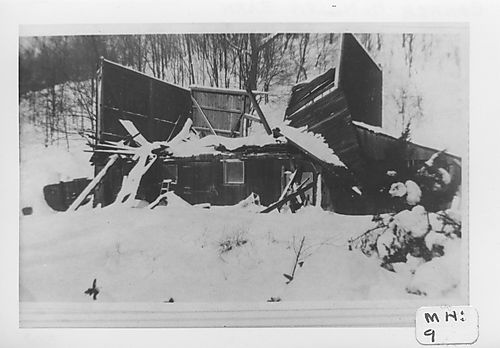 Conner-McMillan barn in the snow