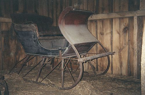 Gilfillan sleigh before restoration