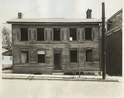 213 Boggs Blvd., front view