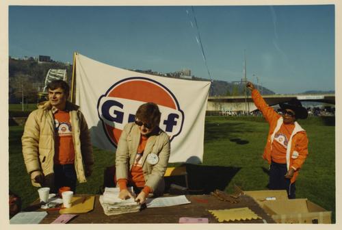 Gulf employees at a March of Dimes walkathon