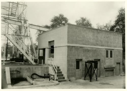 Experimental pump house