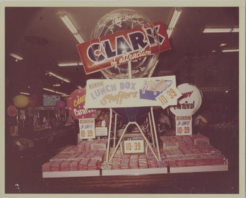 "Clark... The center of attraction" promotional product display (2)