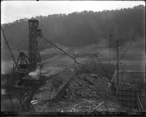Ohio River Lock and Dam 7 Removal of Cofferdam (2)