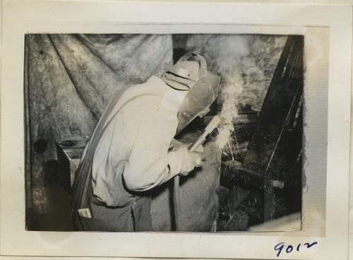 Schnabel Employee Welding