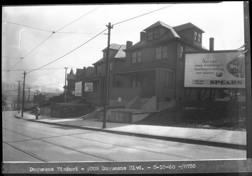 Duquesne Viaduct - #209 Duquesne Blvd.