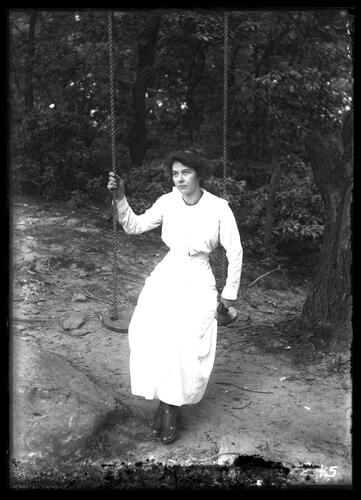 Belva Lockwood Poole France Portrait