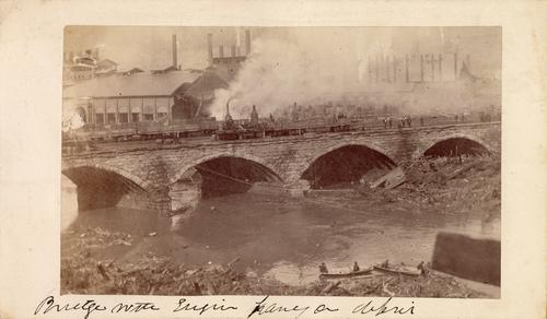 Clearing wreckage at the Stone Bridge