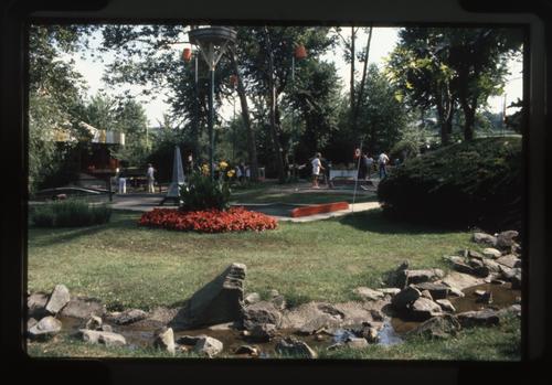 Miniature Golf (10)