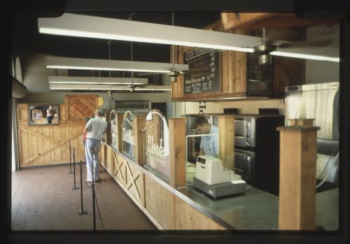 Refreshment stand (19)
