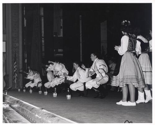 Slovakian bottle dance