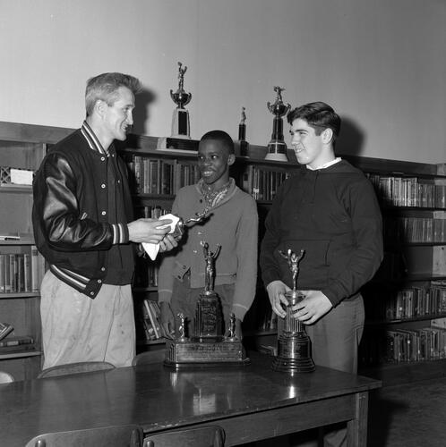 Manchester News-Football Trophy