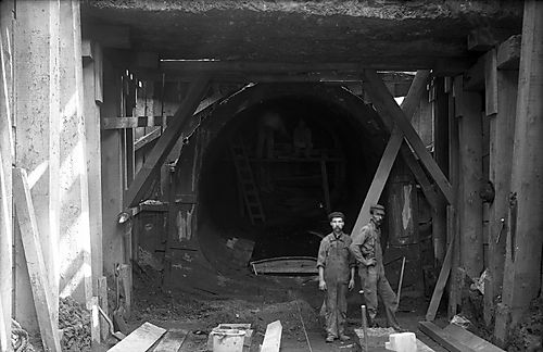 Men Under Freeport Road