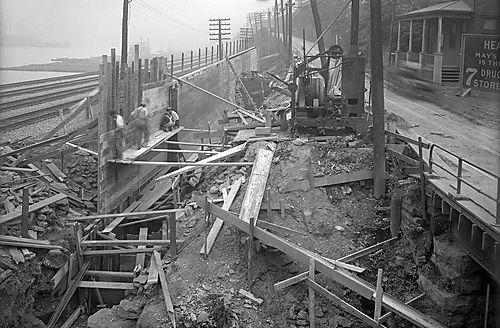 West Carson Street Wall