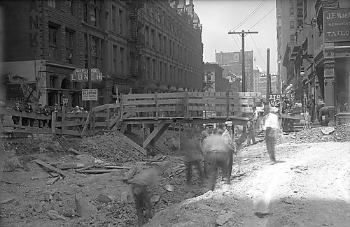 Temporary Bridge on Fifth Avenue