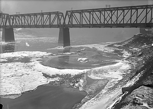 Outlet to Allegheny River