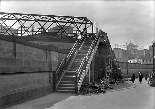 Washington Street Footbridge