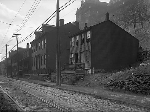 East Ohio Street