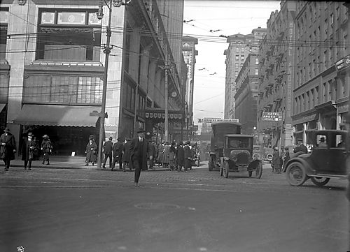 Liberty Avenue and 6th Street