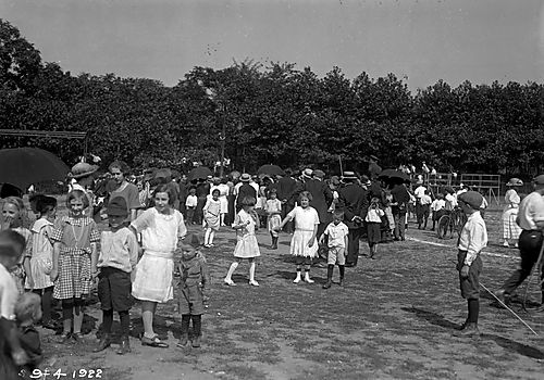 Labor Day in Lawrence Park
