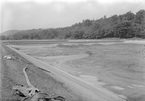 Cleaning Western Sedimentation Basin