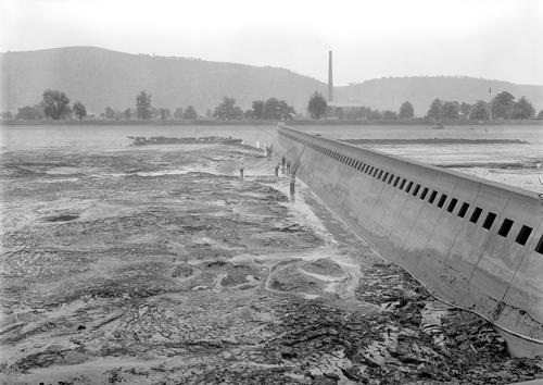 Cleaning Western Sedimentation Basin