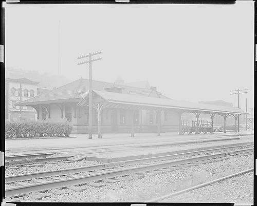 Monessen Train Station