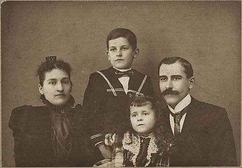 (Personal Family Photograph - Harry Swank and Family)