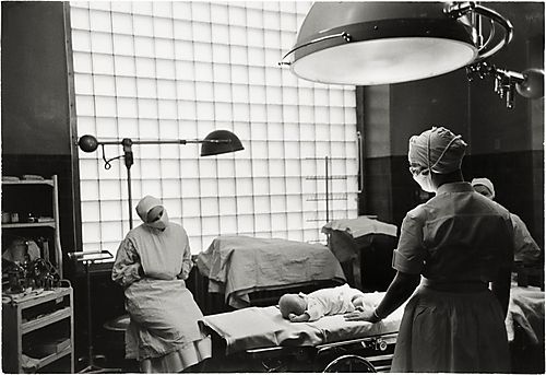 (Health Care: Nurses with Baby Waiting for Anesthetist)