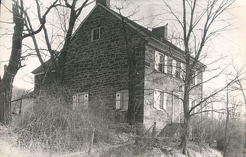 Daniel Leet Tavern, front and side