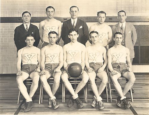 YM&amp;WHA Boys' Basketball Team