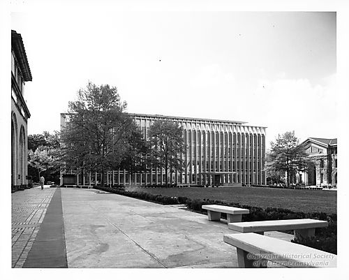 Hunt Library at the Carnegie Institute of Technology