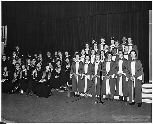 Choir performs at Ring Freedom Ring Pageant