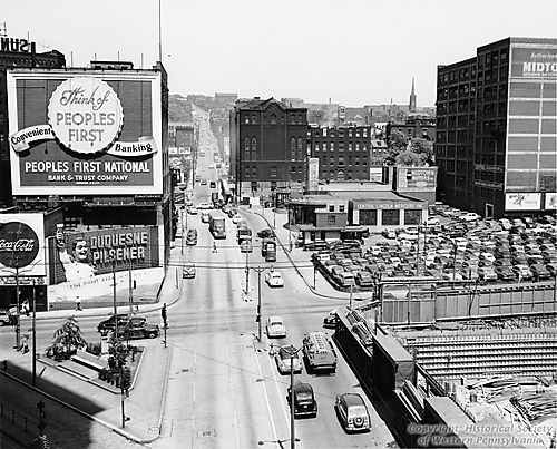 Downtown Pittsburgh Street Scene