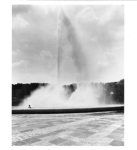 Fountain at Point State Park