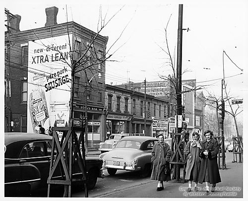 Fifth Avenue between Bouquet Street and DeSoto Street