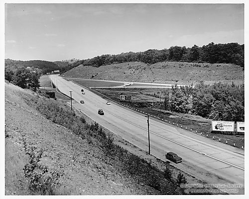 Airport Parkway