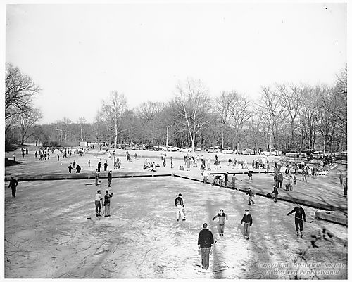 Winter scene on Carnegie Lake