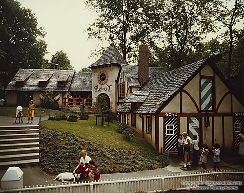 Children's Zoo at Highland Park