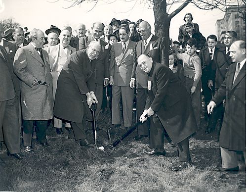 Groundbreaking for the Lillian S. Kaufmann School of Nursing building