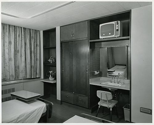 Patient room 