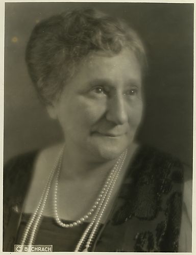 Photograph of Bertha Rauh (7)
