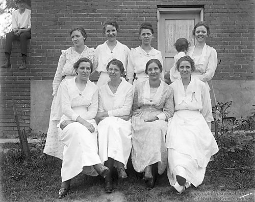 Smith Sisters