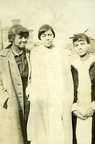 Ruth Coles, Pearl Crawford, and Mary Elizabeth Turfley Bumry. 